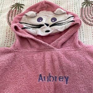 Lands End cat beach hoodie towel